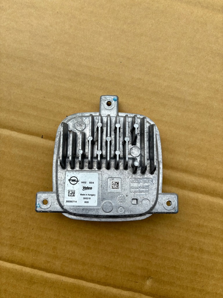 фото №1, Opel crossland x преобразователь модуль jeż led 90090714