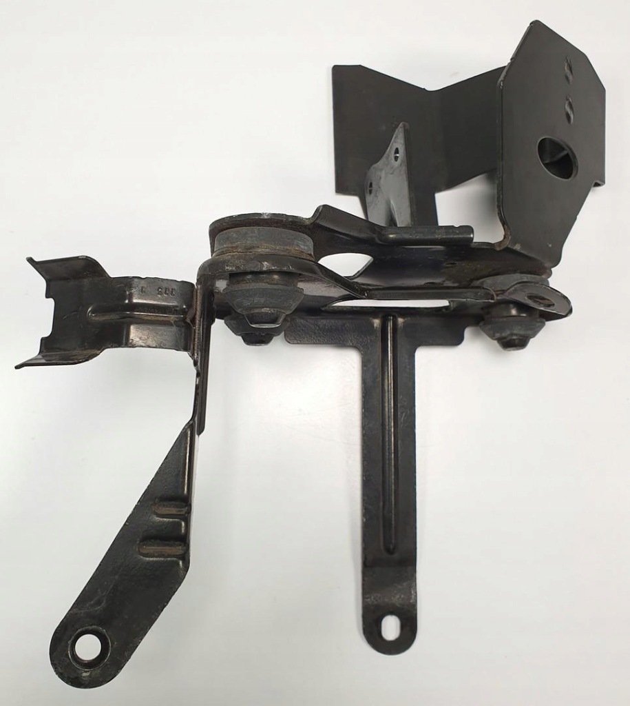 фото №1, Кронштейн кронштейн насоса abs mercedes ml w164