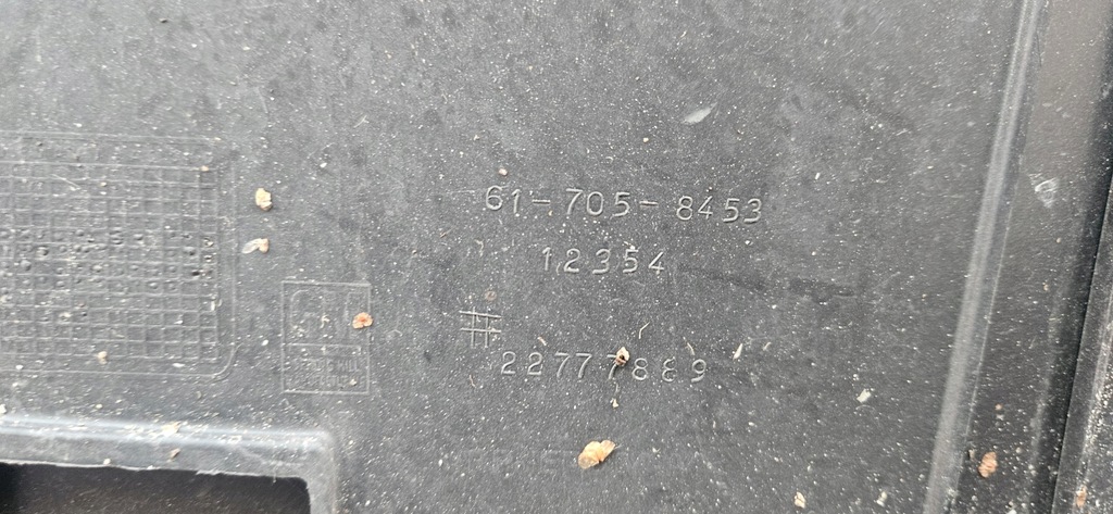 фото №11, Corvette c7 бампер перед решётка 152054409 эмблема