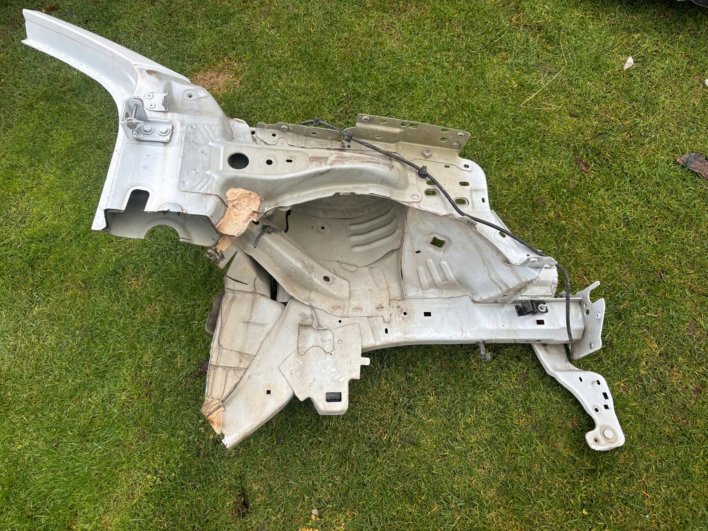 фото №7, Peugeot 208 ii лонжерон підкрилок чверть права ewp