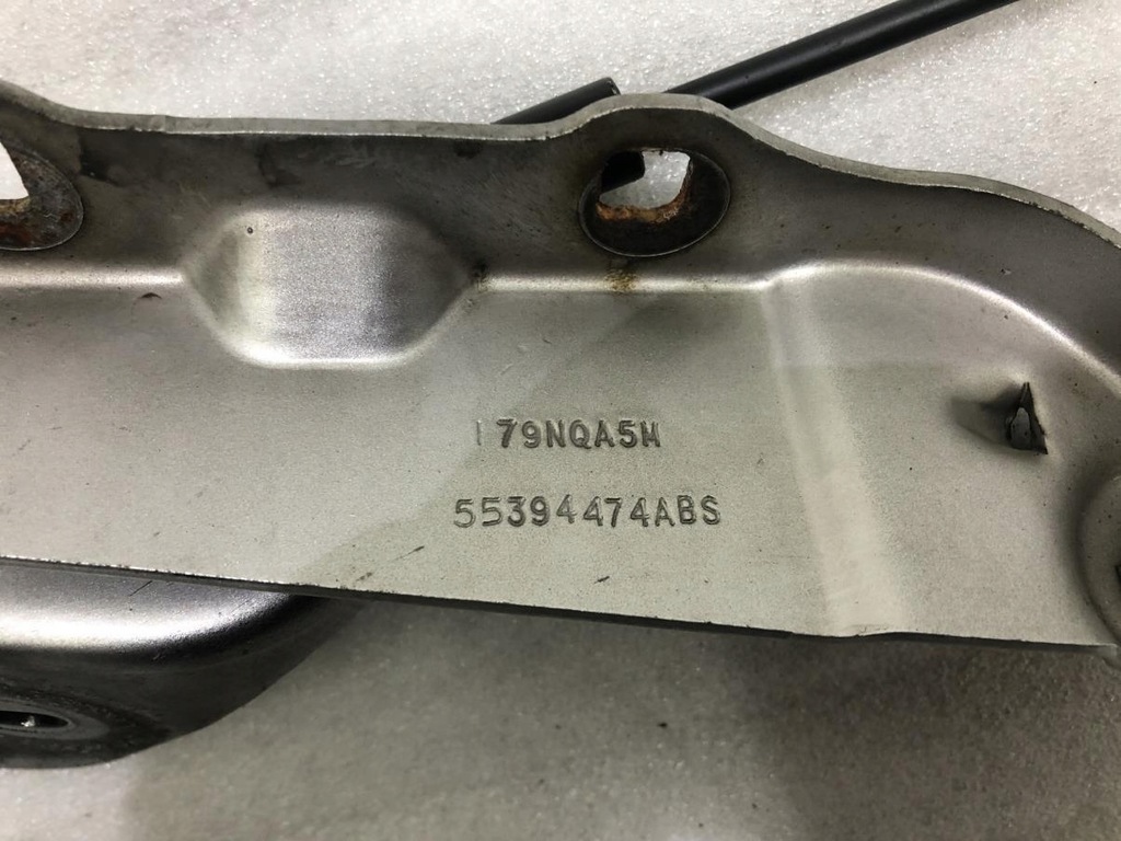 фото №10, Петли капот комплект jeep grand cherokee wk iii