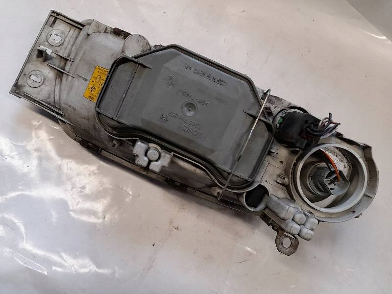 фото №3, Лампа левая передняя ford fiesta mk4 iv