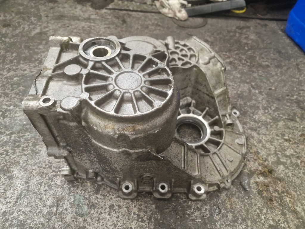 фото №1, Корпус корпус коробки dq200 0am301103f