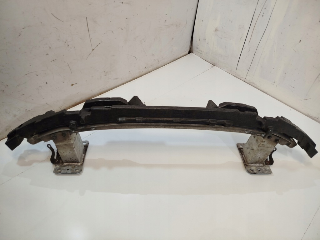 Купить Балка передняя + кронштейны  + абсорбер audi a4 b9 комплект ! оригинал !