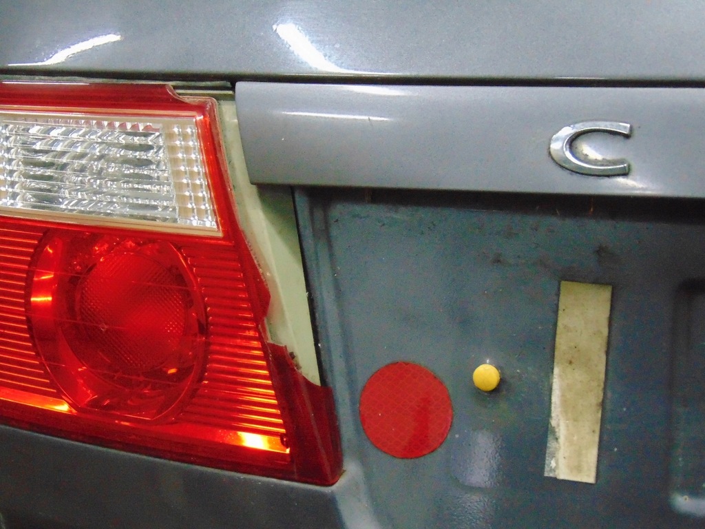 фото №8, Кришка багажника задня скло kia carens ii