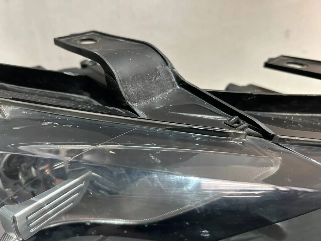 фото №4, Фара правый audi q3 8u