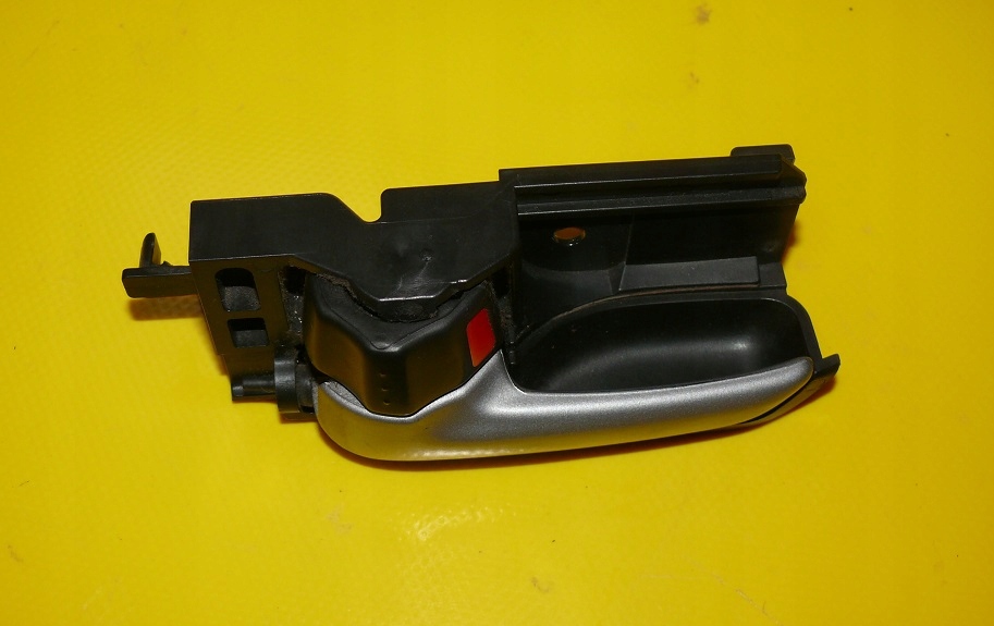 фото №1, Ручка внутренняя дверь левый перед suzuki sx4 i