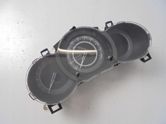 фото №1, Счетчик приборы citroen c3 ii 1.6 бензин 2010 r