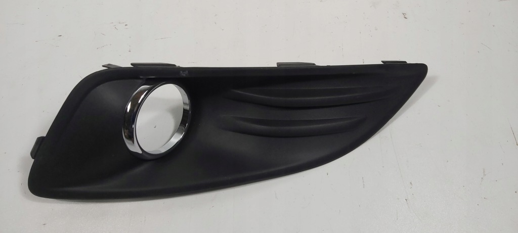 фото №1, Ford fiesta mk 7 решётка бампера левая