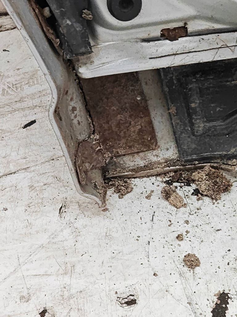 фото №8, Mitsubishi pajero iii дверь левый задняя