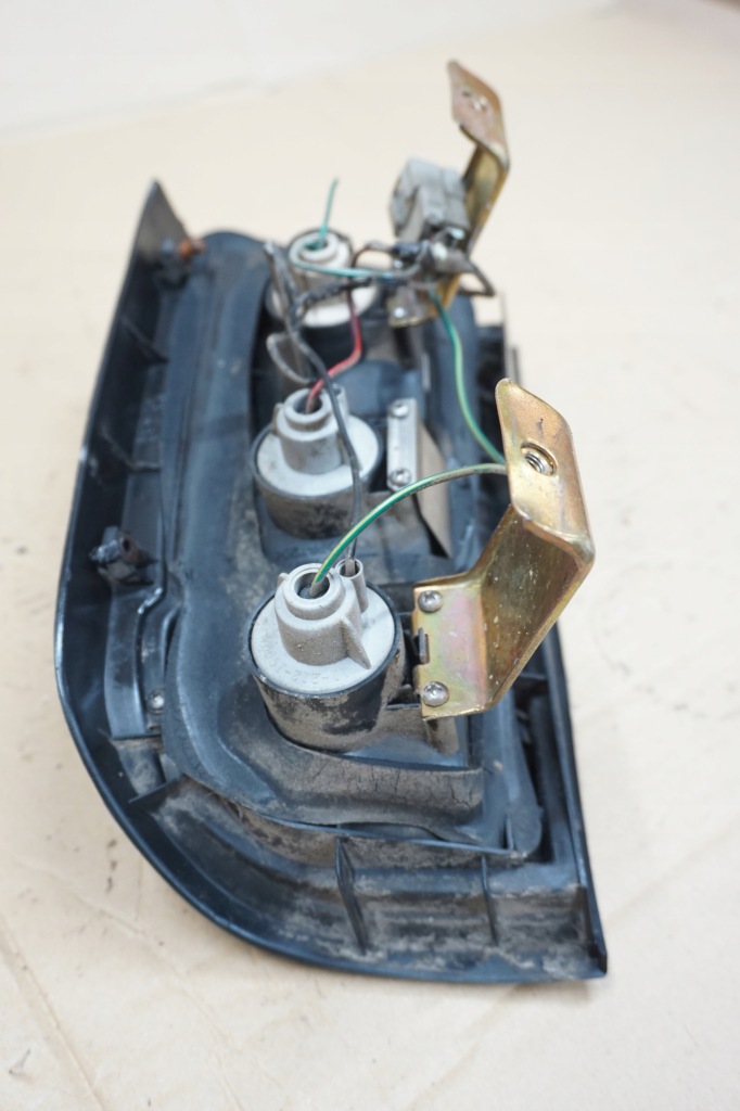 фото №12, Patrol лампа левый задняя задняя крыло gr y61 97-04