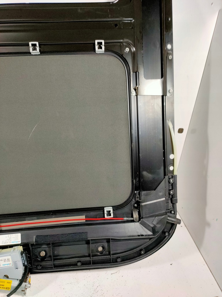 фото №9, Audi a4 b6 люк люк 8e5877041f