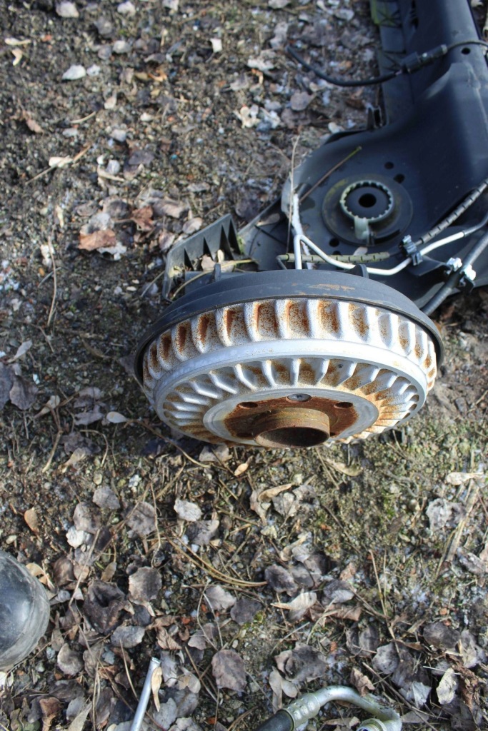 фото №2, Oś задня renault clio v 5 гальмівні барабани