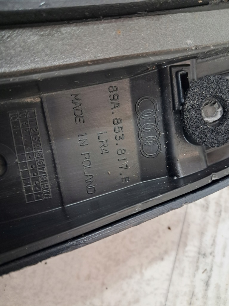 фото №11, Audi q4 e-tron молдинг накладка крыла левый задняя задняя 89a853817e