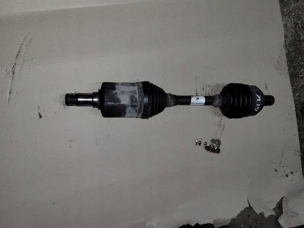 фото №1, Привідний вал права glk x204 4x4 4matic 2.2 3.0 cdi a2043301600