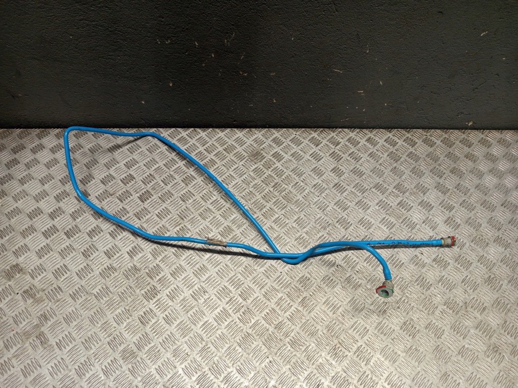 Bmw оригинальный номер 7449067 3' g20 g21 4' g22 g23 шланг обратный топливной  с задний Цена