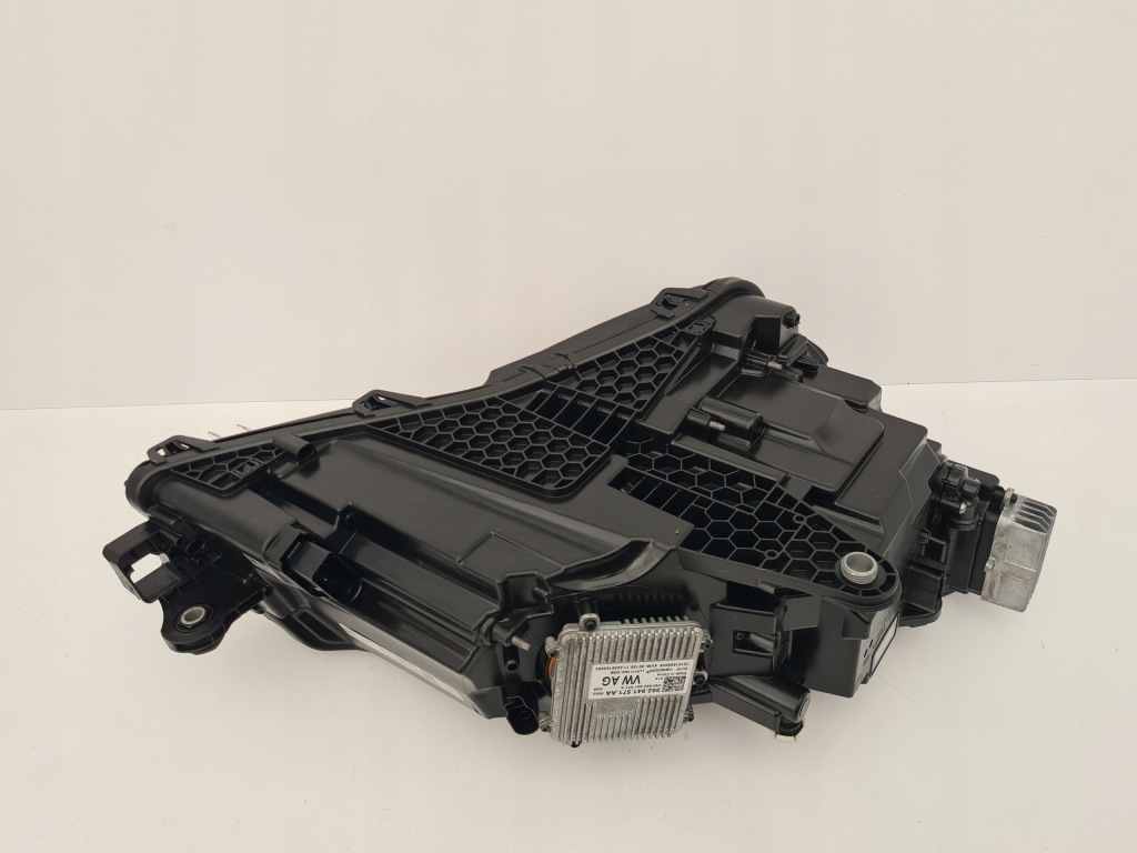 Фара передняя левая full led skoda superb 3 рестайлинг  3v1941015d Киев