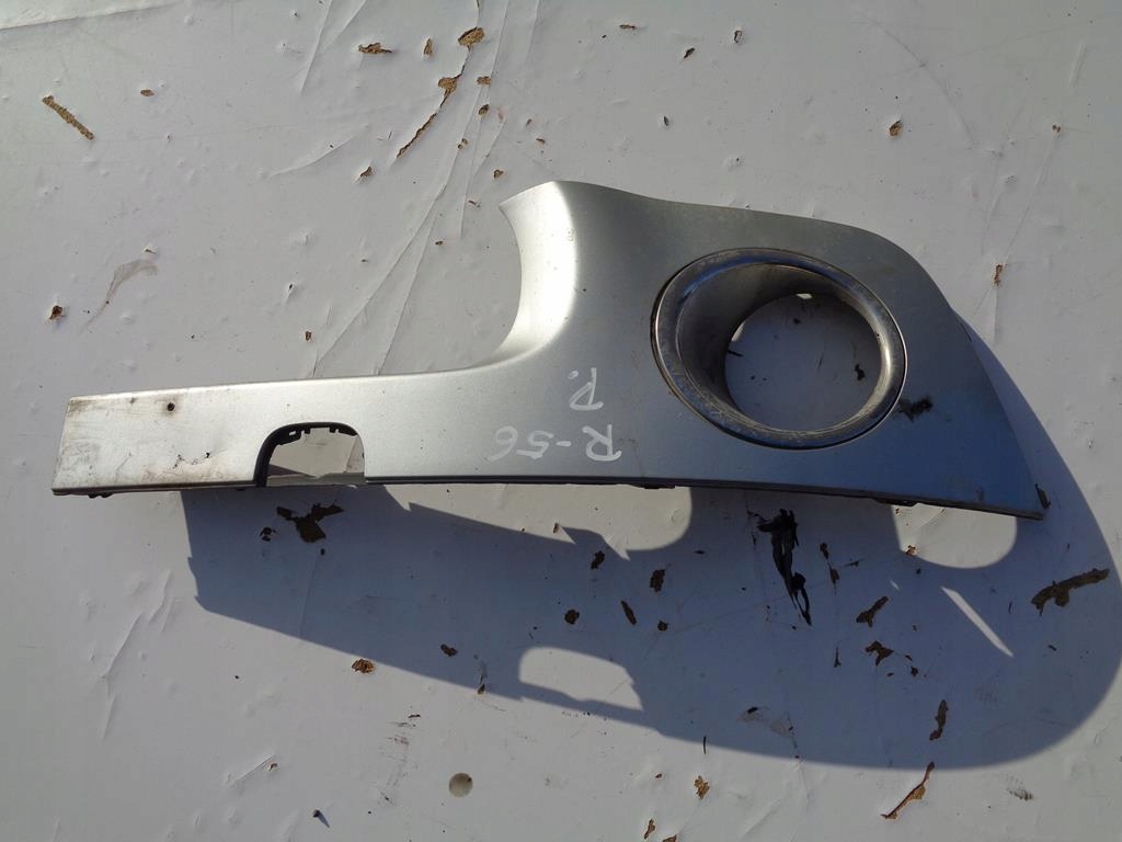 фото №1, Молдинг бампера правий перед mini r56 pure silver