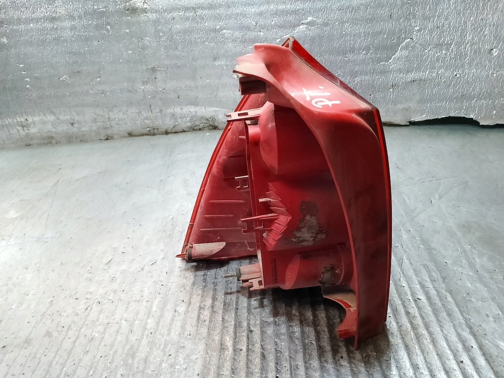 фото №7, Лампа задня права peugeot 307 sw 9655768580 kombi