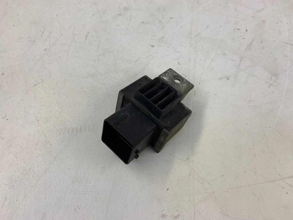 фото №2, Renault master iii модуль перемикач свічка