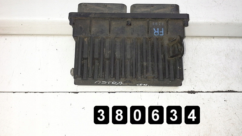 фото №1, 1998 opel astra реле 2000d 09131730