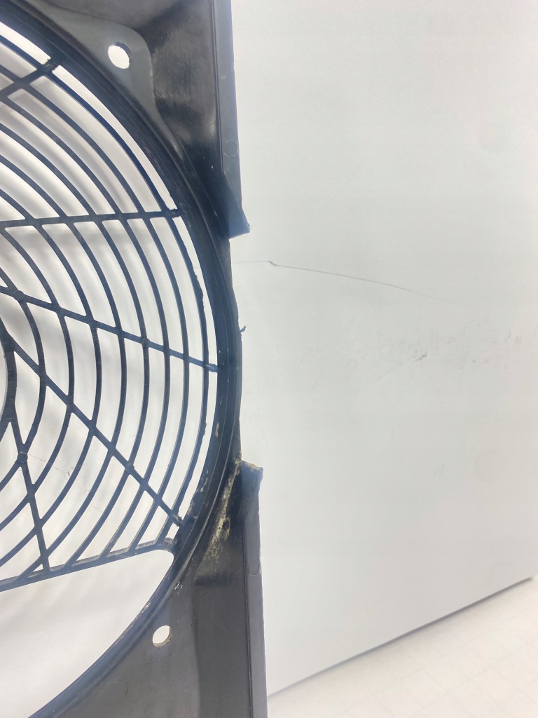 Захист вентиляторів радіатора mercedes w124 e280 e320 300e-24 300e 260e в Україні