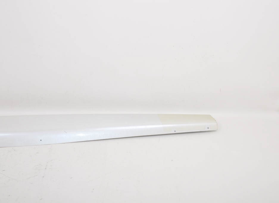 фото №8, Aston martin db9 молдинг порог правая