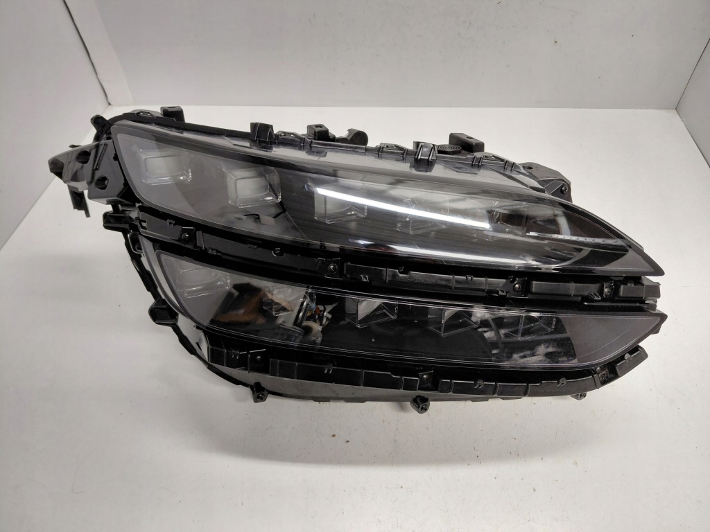 фото №1, Genesis gv60 full led лампа правая