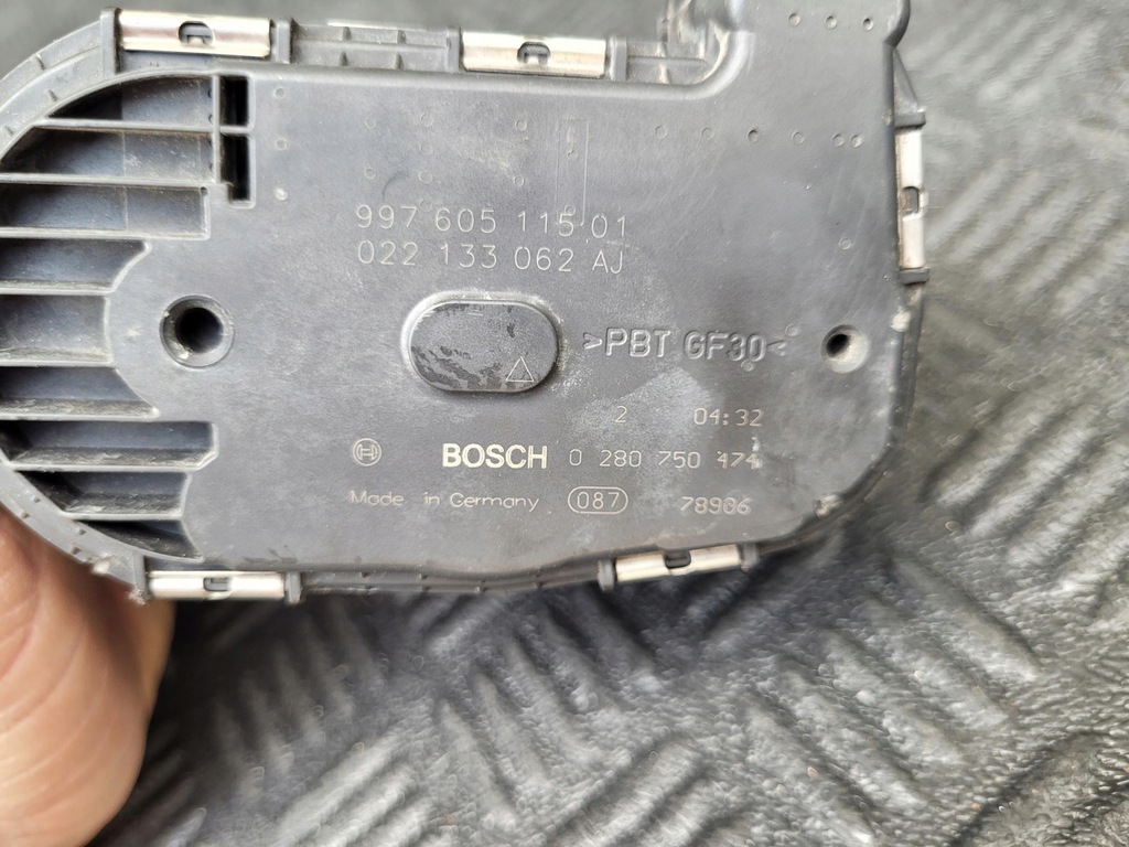 фото №6, Дроссельная заслонка 99760511501 0280750474 porsche cayenne i 7l 9pa lift 3.6