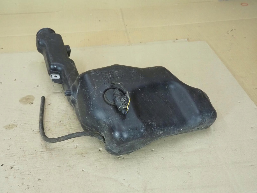 фото №12, Mercedes w204 бачок омивача a2048600260