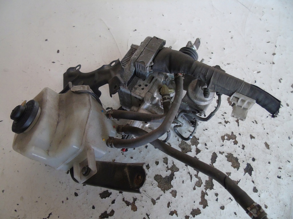 фото №1, Насос тормозная 47210-47300 toyota prius iii