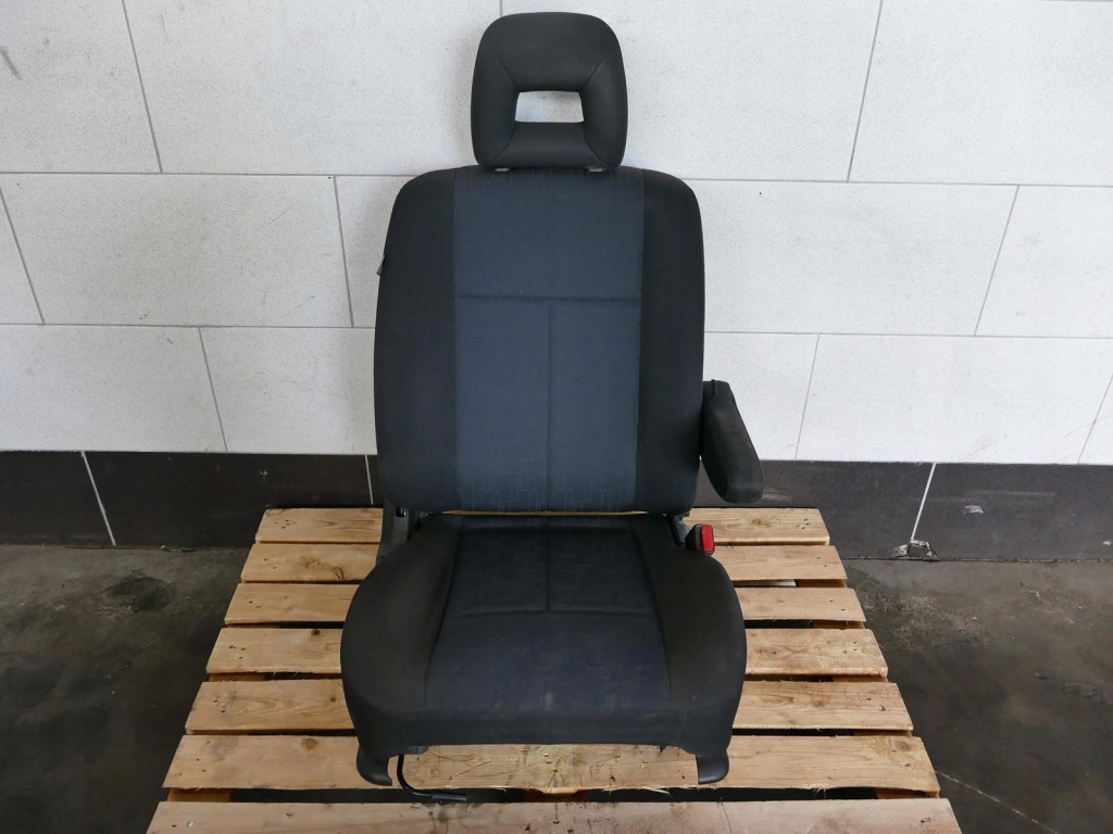 фото №1, Mazda mpv ii lif сиденье правый перед пассажира с подогревом