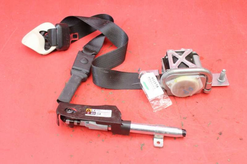 фото №1, Pas безпеки правий перед eu 2460882-ab tesla model s 12-20