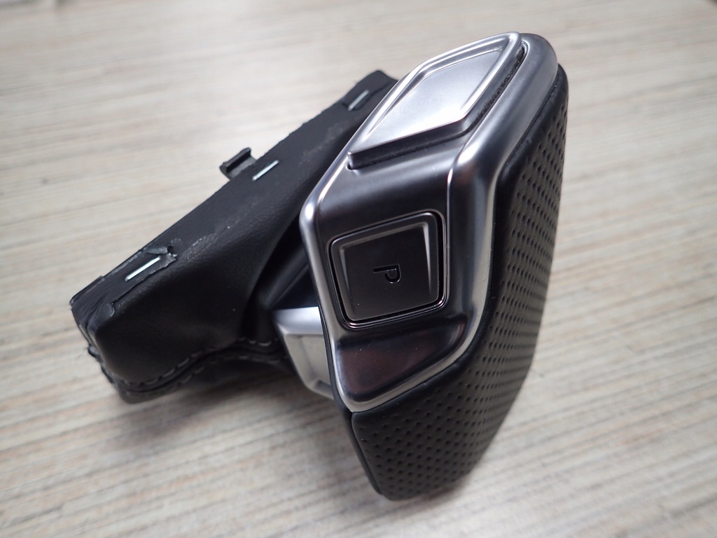 фото №11, Audi rsq8 4m8 воздуховод alcantara лепестки переключения ручка