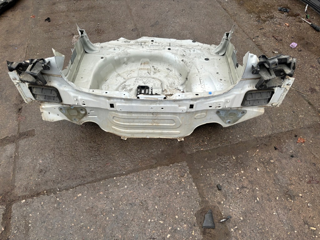 фото №1, Peugeot 208 ii pas задній піддон ewp adblue дизель