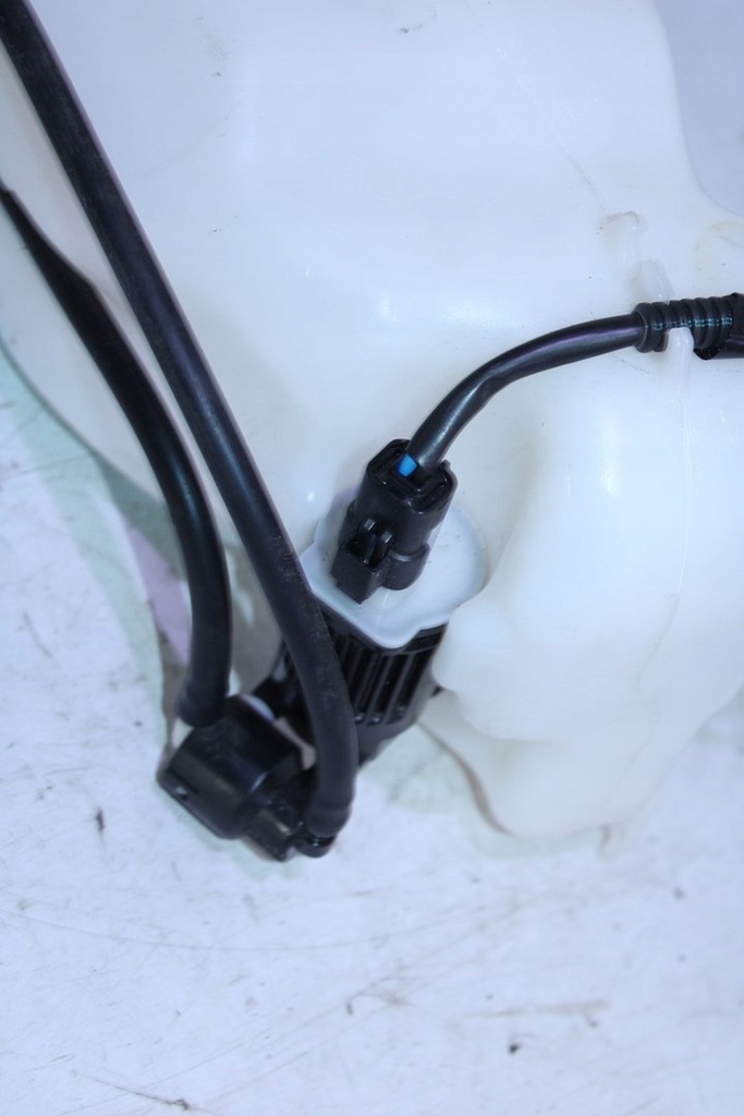 фото №6, Бачок омивача jeep avenger