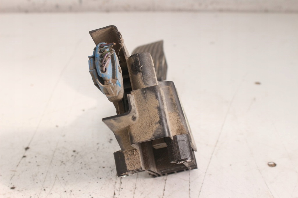 фото №4, Педаль газа потенциометр citroen nemo 1.3 hdi 0280755105