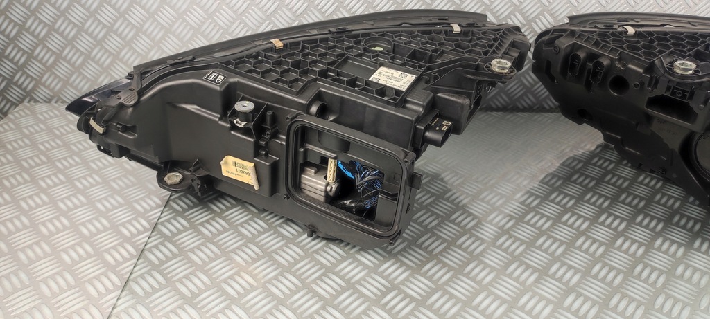 фото №14, Лампа правая правый левый левая перед передняя mercedes eqe w295 digital europa