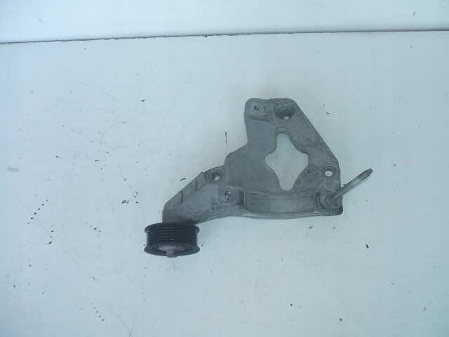 фото №1, Lancia thema chrysler 300c кронштейн подушка двигателя