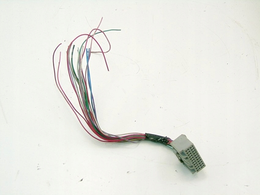 фото №1, Штекер колодка toyota avensis t25 coroll yaris verso rav 4 celica