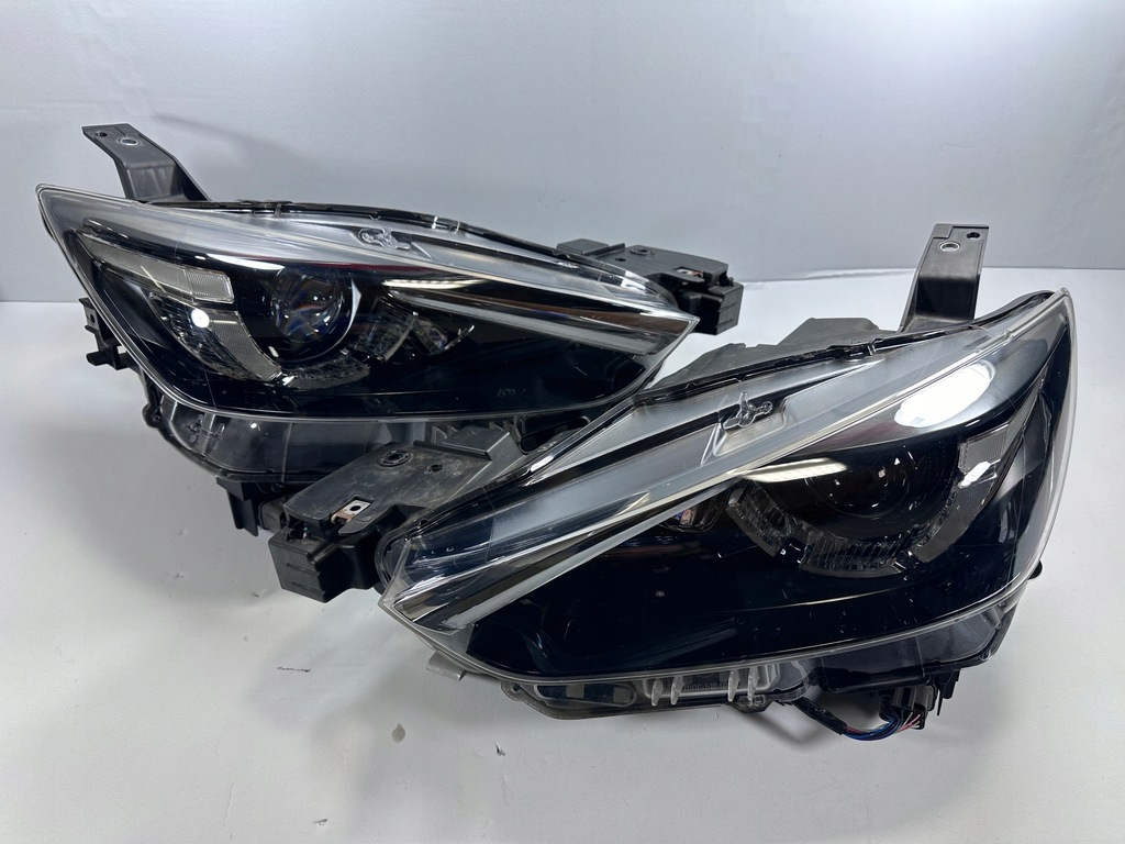 фото №1, Cx-3 lift лампа права ліва full led комплект