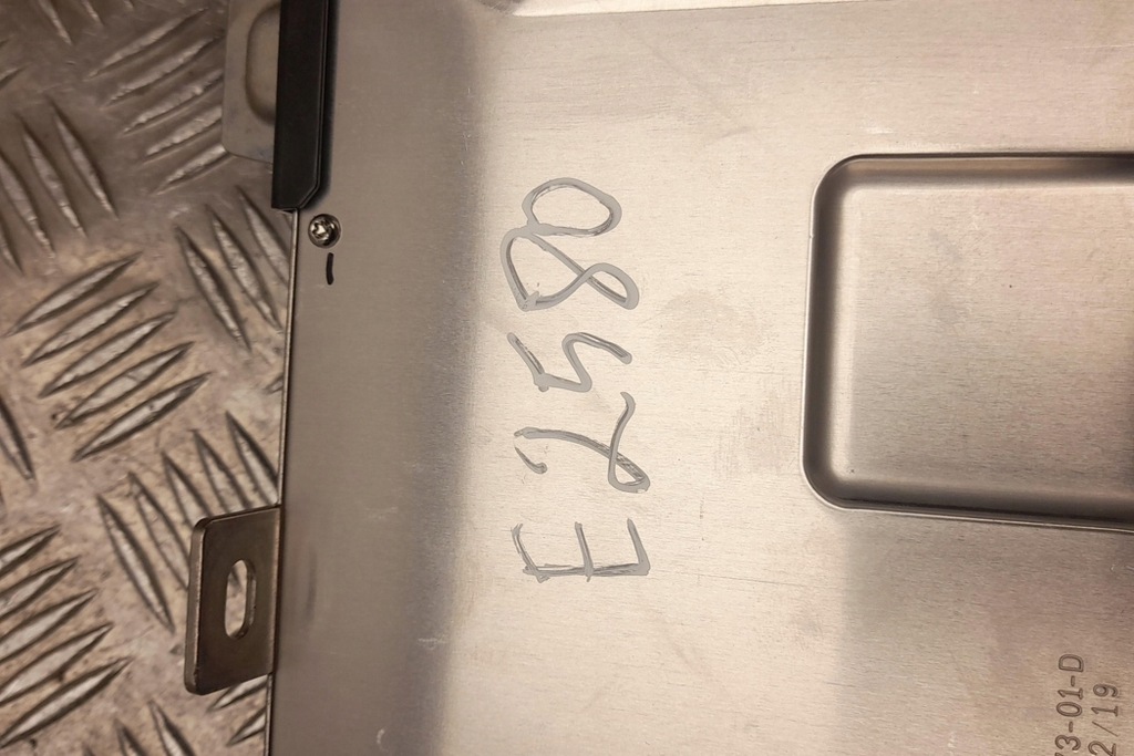 фото №1, Бортовой компьютер двигателя tesla 146255405k 2020