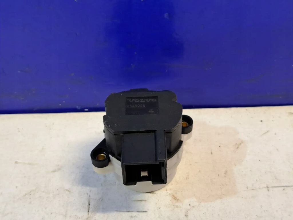 фото №1, Volvo v70 2005 замка запалювання