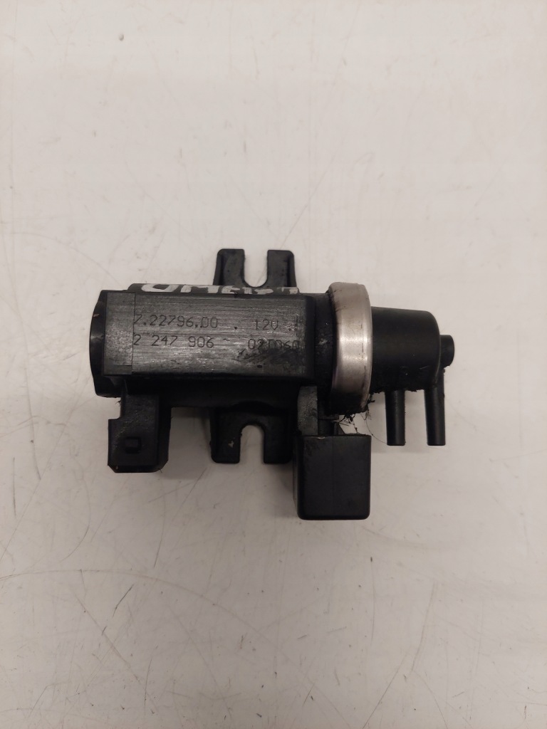 фото №1, Bmw оригінальний номер 72279600 клапан вакууму