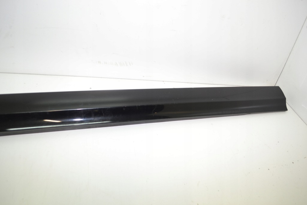 Bmw e90 lci black saphire молдинг накладка порог левая Цена