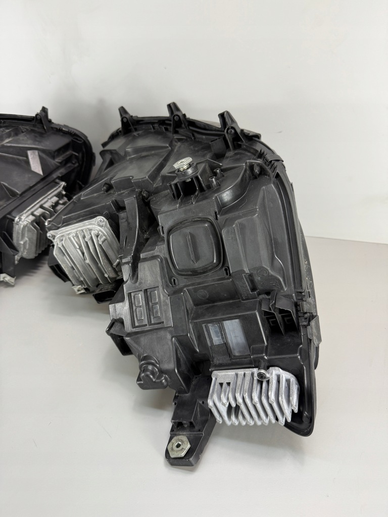 фото №14, Mercedes s klasa w217 217 лампы передние левая правая full led полный eu