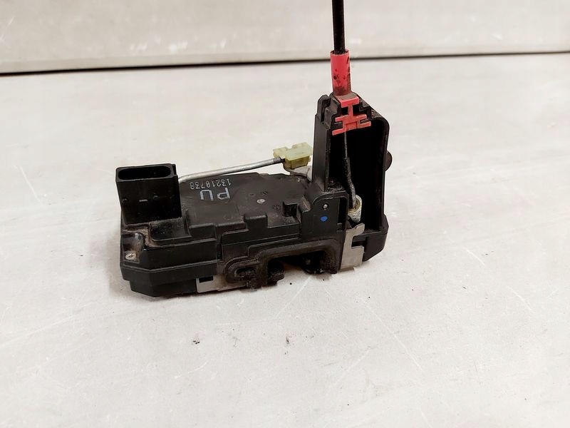 Opel astra 3 iii h замок двері лівий задній задній 13210738pu Недорого