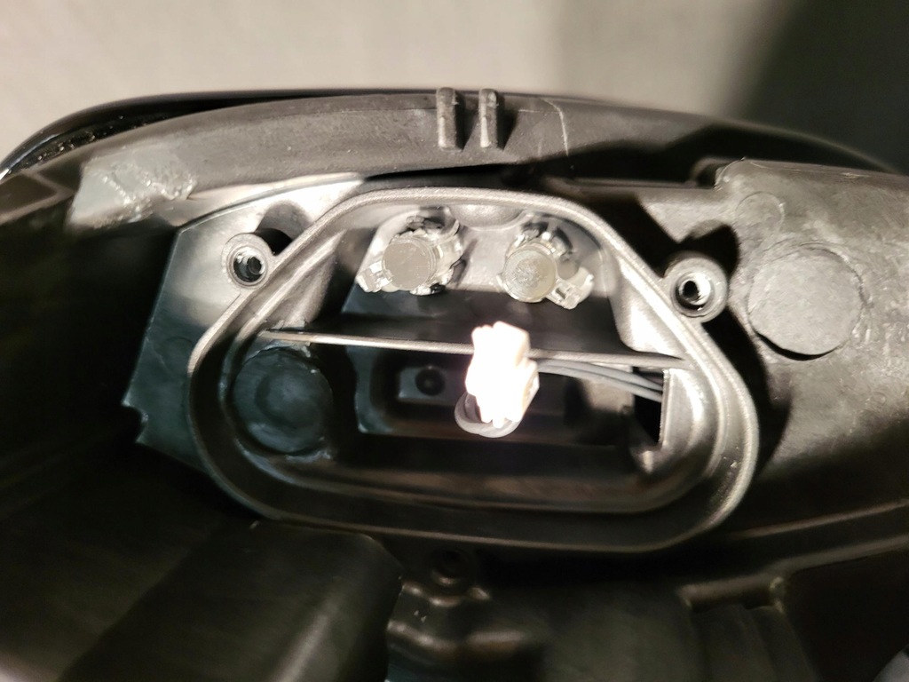 фото №9, Ford puma mk2 лампа перед передня права full led oryg