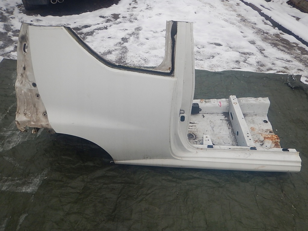 фото №1, Citroen c1 i peugeot 107 3d правая четверть задняя задняя