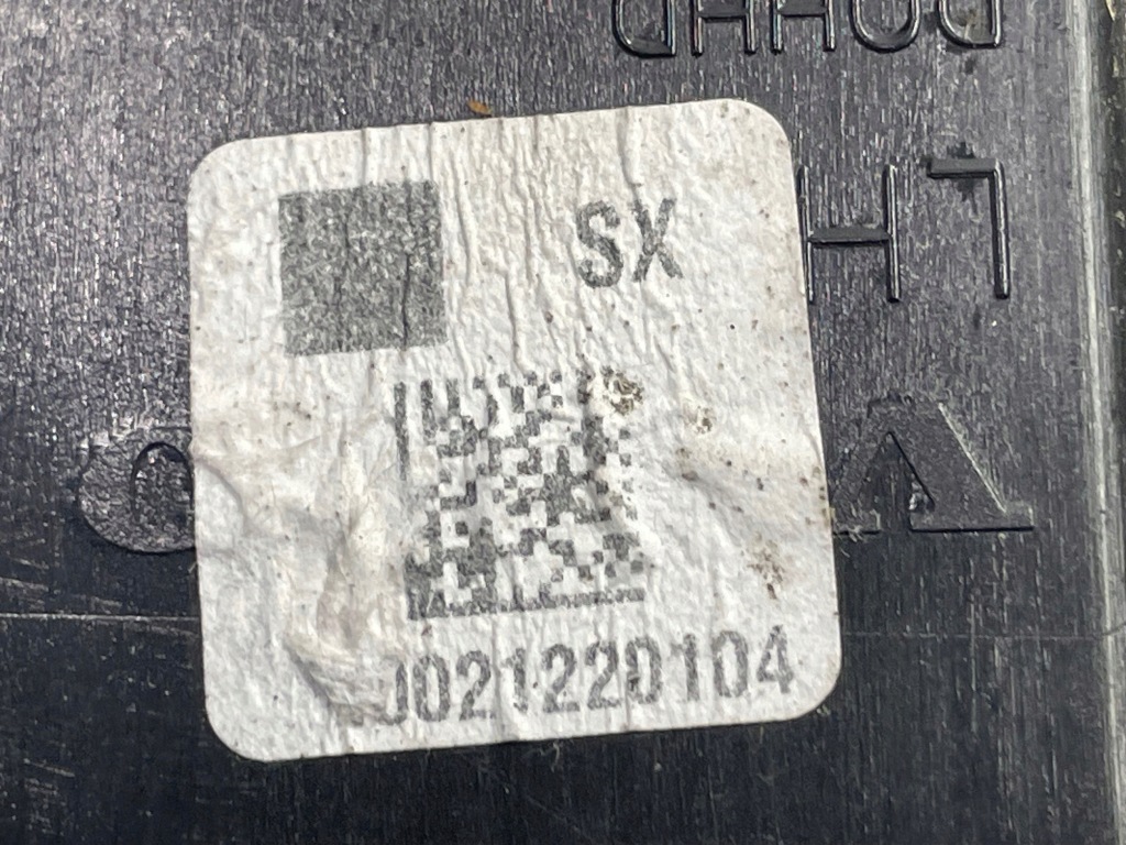 фото №9, Volvo v40 cross country 2013 левая сторона лампа задняя